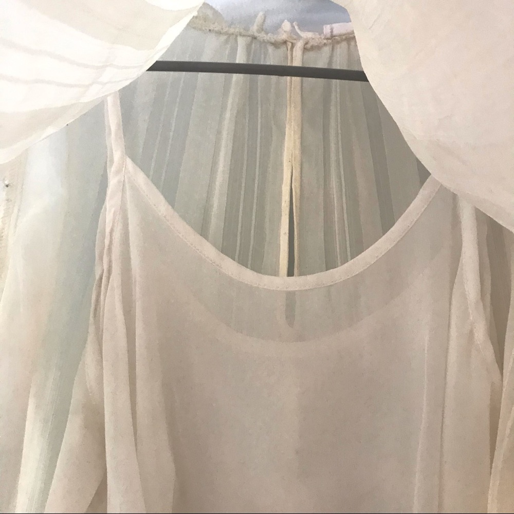LAST CHANCE: Semi-sheer Cream Bell-sleeve Boho Top - Picture 6 of 8